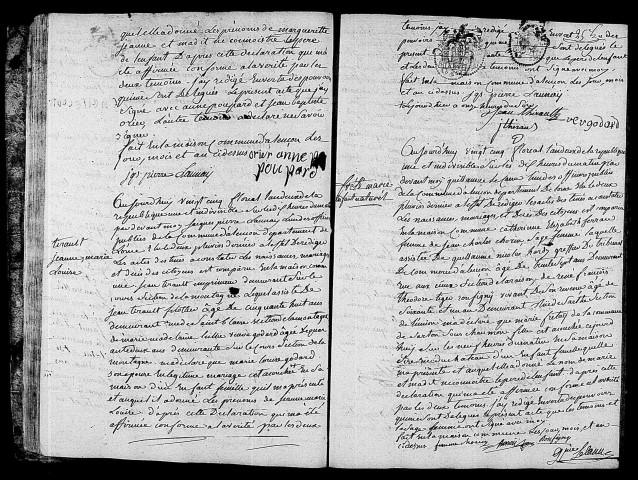 Acte de naissance de JAMET Marguerite Jeanne enfant naturel (10 mai 1794),acte de naissance de TIRAULT Jeanne Marie Louise (13 mai 1794),acte de naissance de FRETE Marie enfant naturel (14 mai 1794).