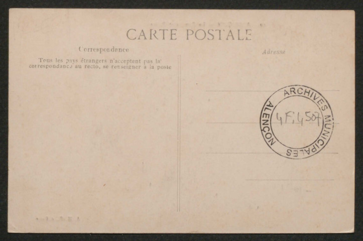 Alençon (Orne), La Rue Saint-Blaise, carte postale ancienne noir et blanc n°19, A.M.F. éditeur, sd, (14x9), AMA.