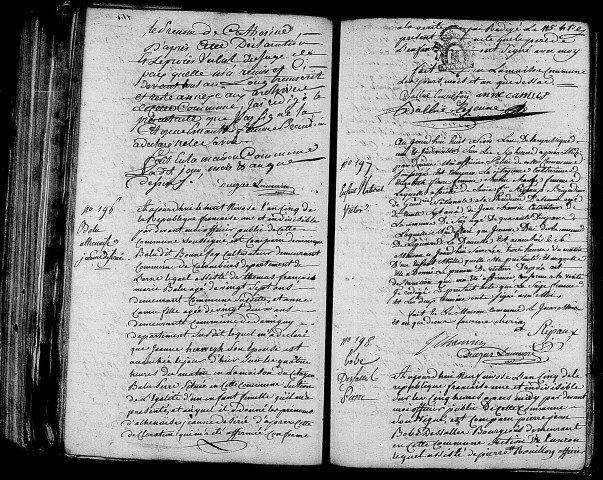 Acte de naissance de Catherine enfant trouvé (26 décembre 1796),acte de naissance de BALU Athénaïse Jeanne André (27 décembre 1796),acte de naissance de DUE Victor enfant naturel (28 décembre 1796),acte de naissance de BOBE DESSALLES Pierre (29 décembre 1796).