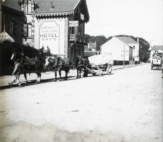 Alençon (Orne), Rue Denis Papin, livraison au chalet "Hôtel-Café" Gaillard [vers 1910], DR, AMA.