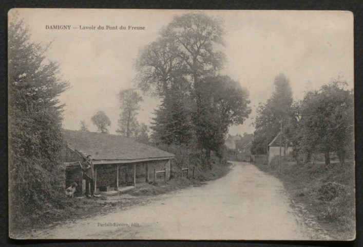 Damigny (Orne), Lavoir du pont du Fresne, carte postale ancienne noir et blanc, Parisel-Rivière, édit, sd, (14x9), acquisition 2021, AMA.