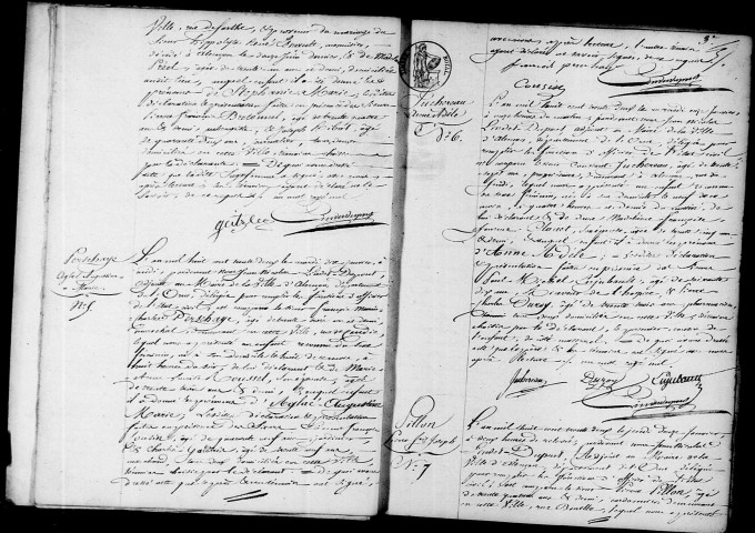Registre des actes de naissance et adoption (1832).