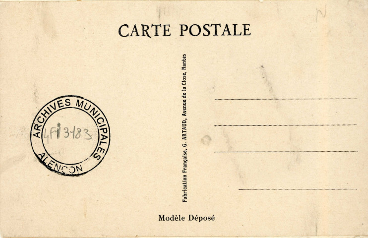 "Elles sont bien lourdes, les vues d'Alençon, carte postale humoristique à système n°30, G. Artaud, Nantes, sd, (14x9), AMA.