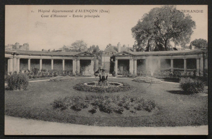 Alençon (Orne), Hôpital départemental d'Alençon, cour d'honneur, entrée principale, carte postale ancienne noir et blanc n°1, ELD (Ernest Le Deley) éditeur, [date cliché : ], (date d'utilisation : 19 mai 1904) (14x9), AMA.