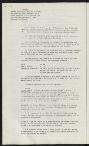 Finances, emprunt de 125 000 F auprès de la caisse d'épargne et de financement des installations sportives du lycée Marguerite de Navarre.