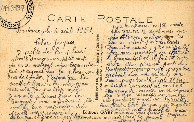 Alençon (Orne), "Sous mon pardessus vous verrez Alençon", carte postale humoristique à système couleur n°95, Artaud père et fils, éditeur, Nantes, éditions Gaby, (Date d'utilisation : 06 août 1951), (14x9), AMA.