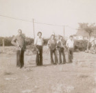 Tir de précision et ball-trap, section de Fresnay-sur-Sarthe : lot de 2 photographies noir et blanc, Munoz, (8.2cm x 8.6cm).