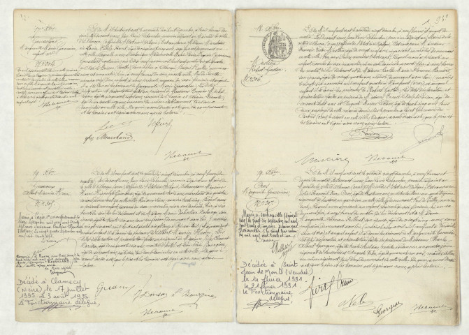 Acte de naissance de GOUASLARD Marguerite Marie Germaine enfant naturel (17 décembre 1907),acte de naissance de GUENOUX Albert Maurice Henri (19 décembre 1907),acte de naissance de MUSTIERE Robert Gaston (18 décembre 1907),acte de naissance de CROS Marguerite Geneviève (19 décembre 1907).
