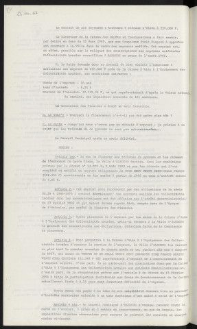 Finances, emprunt de 228 000 F auprès de la caisse d'aide à l'équipement des collectivités locales pour tribunes et rideaux du gymnase du Lycée Alain.