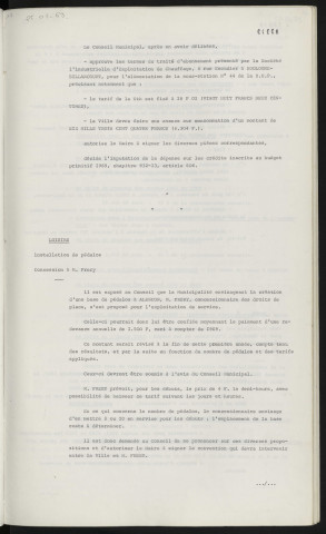 Groupe scolaire n°1 de Perseigne, convention avec la société I.D.E.X. Loisirs, installation de pédalos, concession à Mr FRERY.