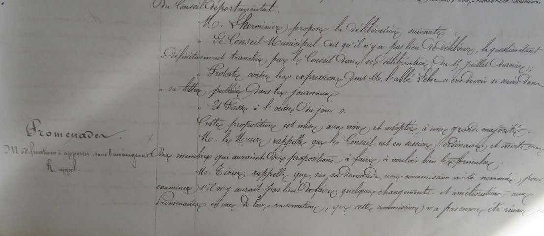 Les Promenades publiques d'Alençon, projet d'aménagement : délibérations (22 août 1872).