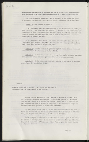 Finances, emprunt de 778 000 F auprès de la caisse des dépôts destiné au financement de la remise en état des boulevards extérieurs. Finances, garantie d'emprunt de 20 000 F à l'union des petites "A" d'Alençon, pour la construction d'une piscine.