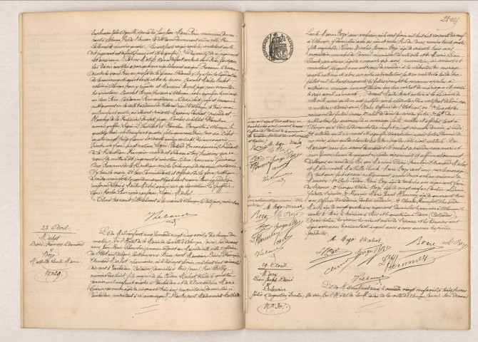 Transcription du divorce de PÉRU Jean-marie et AGUILLÉ (22 avril 1905), acte de mariage de MAHOT Désiré François Armand et BOZO Mathilde Lucile Marie (25 avril 1905), acte de mariage de MARY Léon Joseph Désiré et DELAURIER Julia Augustine Émilie (29 avril 1905).