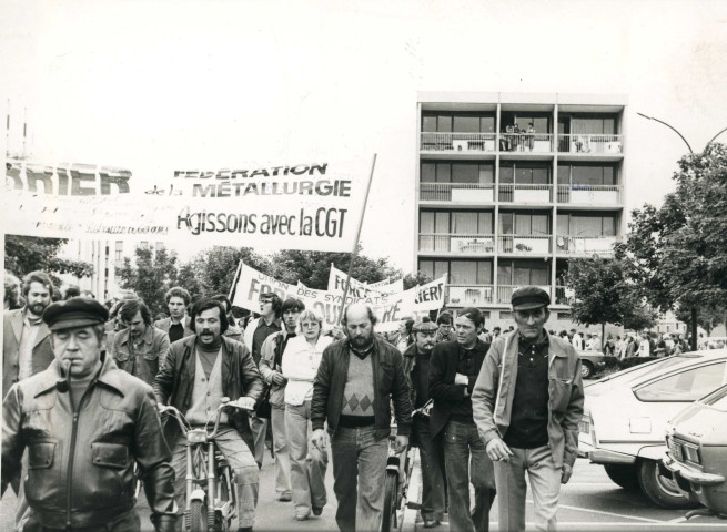 Grève générale de 1978 : lot 10 photographies ( Le quotidien du Peuple).