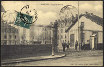 Alençon (Orne), la caserne Valazé, carte postale ancienne noir et blanc n°7, Maison des Magasins Réunis, Alençon éditeur, (Date d'utilisation : 23 février 1910, 18 août 1919), (14x8), AMA, 2 exemplaires.