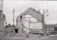 Démolition du grenier à sel, place du Plénître : films négatifs monochrome.