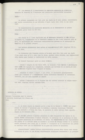 Matériel de bureau, convention de location et d'entretien d'une machine Rank Xerox. Matériel de bureau, contrat d'entretien pour la machine à calculer électrique "Precisa" de l'usine des eaux, maison A.TURPIN.