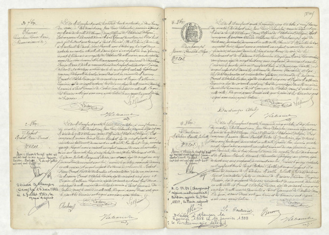 Reconnaissance de THOMAS Séraphine Louise Marie (30 septembre 1904),acte de naissance de AUBERT Robert Pierre Ernest (2 octobre 1904),acte de naissance de DESCHAMPS Jeanne Fernande Olga (4 octobre 1904),acte de naissance de LECOUTURIER Madeleine Marthe Juliette (4 octobre 1904).