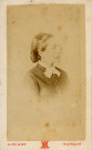 Portrait d'une femme vue de profil, studio, photographie noir et blanc, tirage albuminé, Alphonse Veillon, [1873-1878], acquisition 2022 .