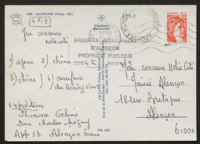 Alençon (Orne), le porche de l'église Notre-Dame, la roseraie du parc des Promenades, le barrage, la piscine, l'hôtel de ville, la tour, carte postale multivues n°108, Artaud frère, éditeur, Nantes, (Date d'utilisation : 31 août 1961), collection particulière Michelle Malicorne.