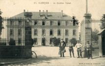 Alençon (Orne), la caserne, le quartier Valazé, carte postale ancienne noir et blanc n°46, édition Jeanne, Alençon, (Date d'utilisation : 8 mai 1917), (14x9), AMA.