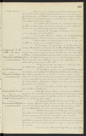 Création d'un école ménagère agricole ambulante, communication de Mr le Maire. Enseignement de la dentelle à la main gratuit, proposition de Mr le Maire. Conseil de consommateurs, article 1er du décret du 16 Octobre 1920, désignation de délégués. Rétablissement du courrier postal le dimanche, vœu du Syndicat industriel et commercial, communication de Mr le Maire