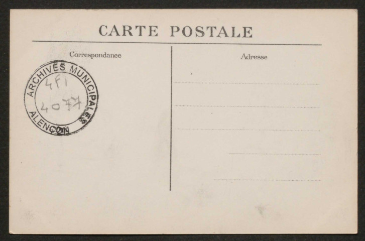 Alençon (Orne), Rue de Bretagne, carte postale ancienne noir et blanc n°43, A.M.F éditeur, [date cliché : 1910 ?], (14x9), AMA.