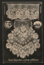 Alençon (Orne), École dentellière de Point d'Alençon, le château, Notre-Dame, carte postale ancienne noir et blanc n°25, A.M.F. éditeur à Alençon, (Date d'utilisation : 16 septembre 1914), (14x9), AMA, 2 exemplaires.