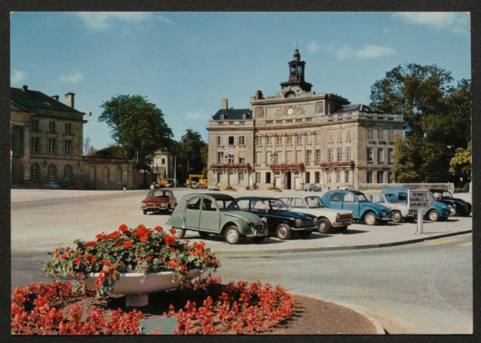 Alençon (Orne), L'hôtel de ville et le palais de justice, carte postale moderne en couleur n°15, Artaud frères, éditeurs, Carquefou-Nantes, (date d'utilisation : 05 avril 1971), (15x10,5), acquisition 2020, AMA.