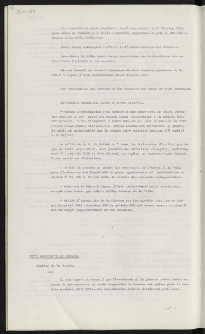 Acquisitions, terrain rue P. Curie appartenant à SPIE-BATIGNOLLES, implantation du guichet annexe P.T.T. Lycée Marguerite de Navarre, gestion de la piscine.