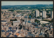 Alençon (Orne), vue générale et église Notre-Dame, carte postale ancienne noir et blanc n°204, Artaud frères, éditeur, Nantes-Carquefou, (Date d'utilisation : 23 mai 1977), (15x10,5), AMA, 2 exemplaires.